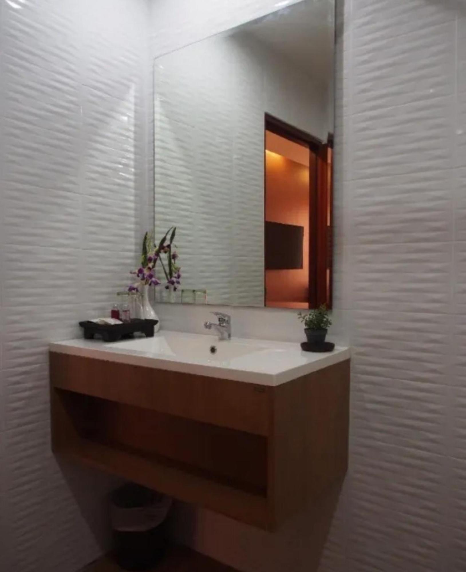 The Little Nest Phuket Exterior foto